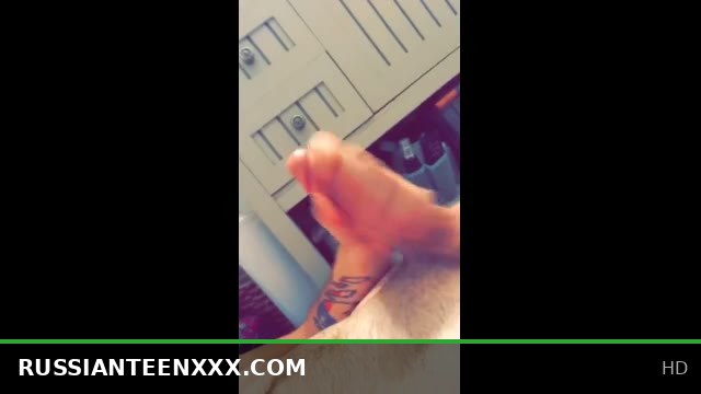SEXY TEEN MASTURBATING BEFORE SHOWER